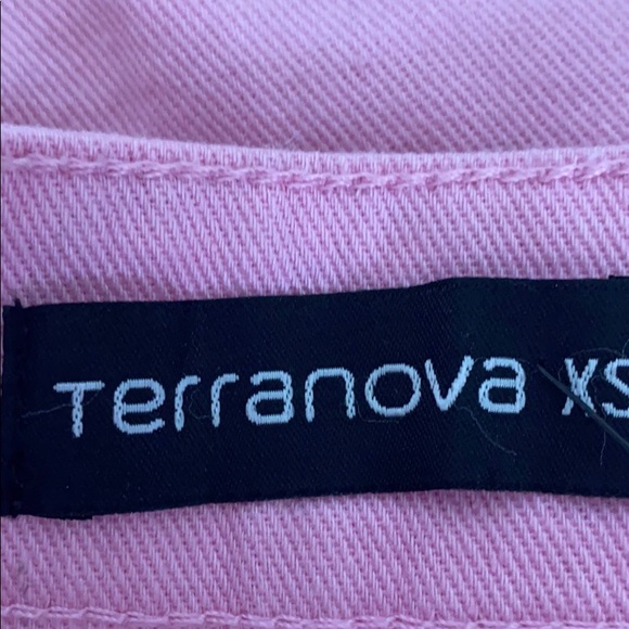 Bright pink denim button down mini  skirt - Picture 4 of 6